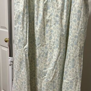 Lizard Thicket Blue Floral Skirt
